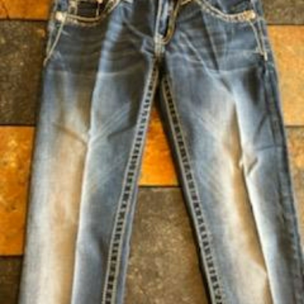 Jeans - Picture 2 of 3